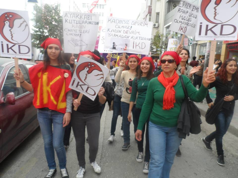 İzmir’de 8 Mart eylemi